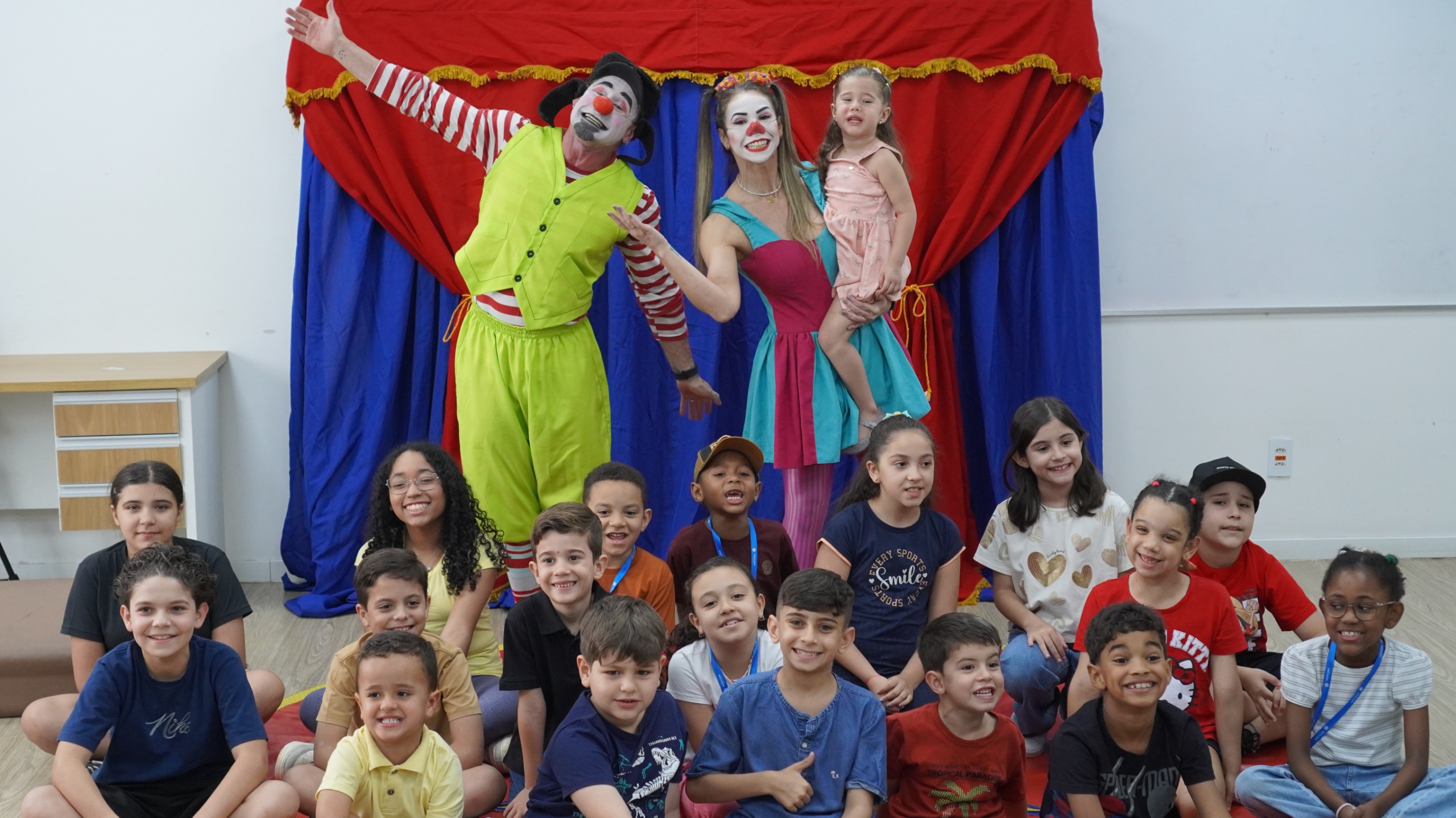 📌 Filhos de colaboradores encerram SIPAT da Santa Casa de São Carlos com atividade circense