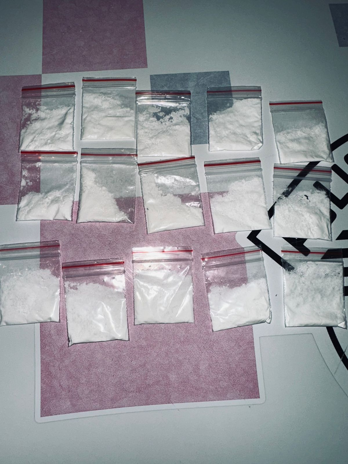 🚨 PM apreende cocaína e dinheiro durante abordagem em Descalvado