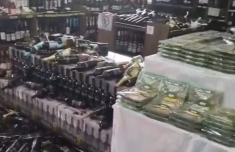 🚨 Homem é detido após causar danos e ameaçar pessoas em supermercado de Dourado