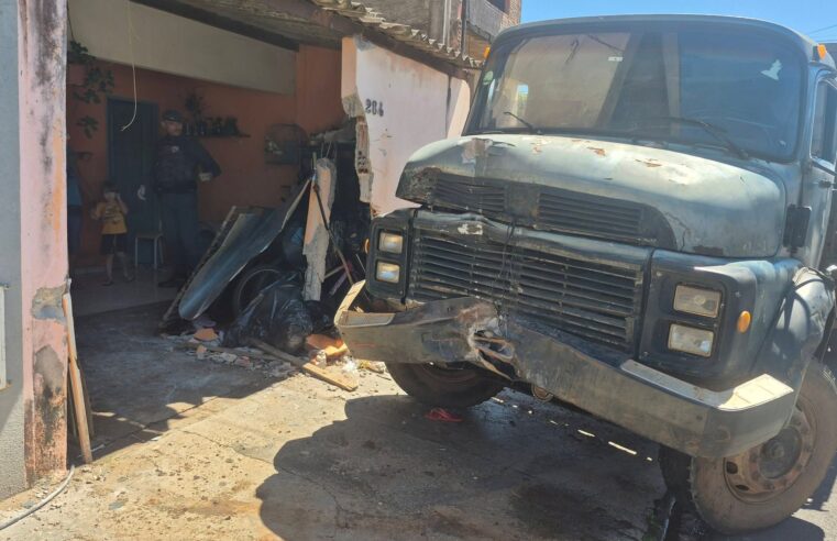 A Justiça determinou a soltura do motorista de caminhão, de 40 anos, que atropelou uma avó e sua neta no último domingo, no Jardim Icaraí, em Ibaté.