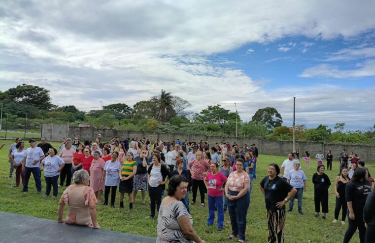 📌 Idosos de Ibaté participam de encontro com estudantes da ETEC e vivenciam momentos de integração
