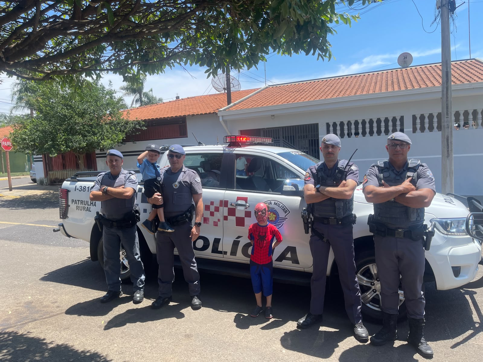 📌 Polícia Militar realiza sonho de Gaell e transforma aniversário em um momento inesquecível em Ibaté