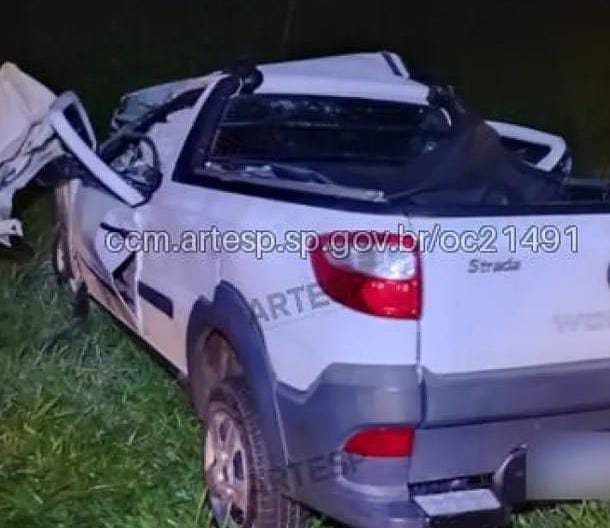 🚨 COLISÃO FRONTAL ENTRE CARRETA E FIAT STRADA DEIXA UMA VÍTIMA FATAL NA WASHINGTON LUÍS